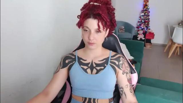 Image 2 of merida__freckles Stream on Chaturbate on 22 days ago