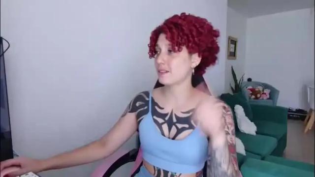 Image 6 of merida__freckles Stream on Chaturbate on 13 days ago