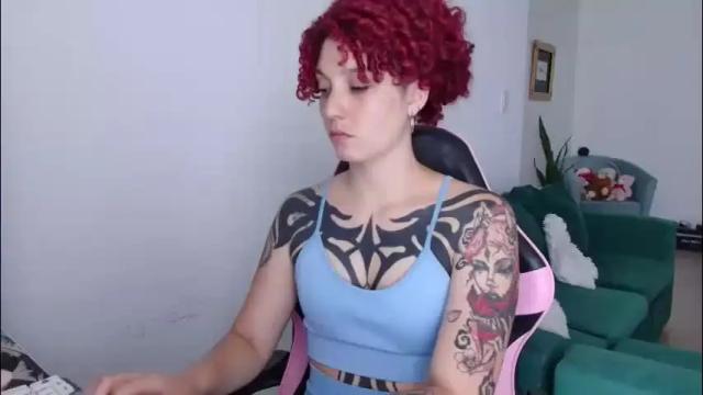 Image 8 of merida__freckles Stream on Chaturbate on 13 days ago