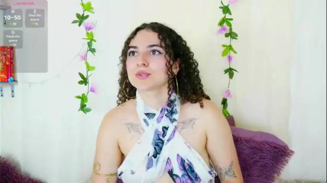 Image 7 of merida_bell18 Stream on Chaturbate on 2 months ago
