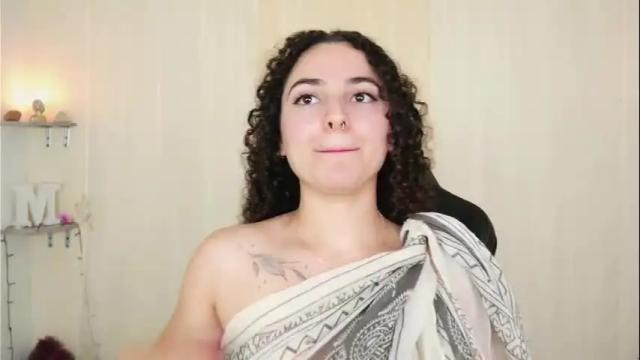 Image 11 of merida_bell18 Stream on Chaturbate on 1 month ago