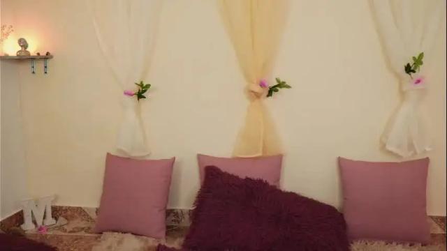 Image 10 of merida_bell18 Stream on Chaturbate on 1 month ago