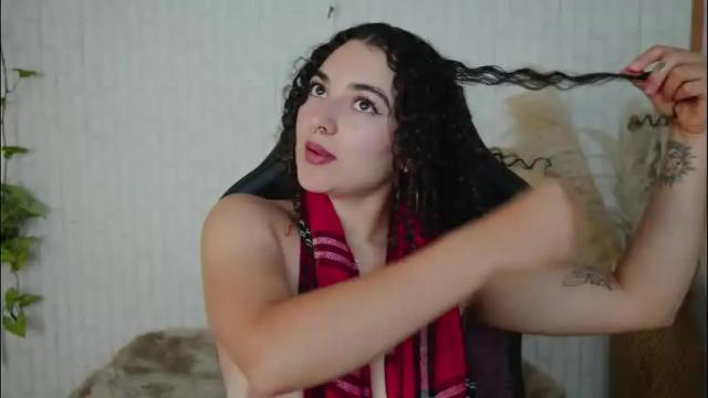 Image 2 of merida_bell18 Stream on Chaturbate on 2 months ago