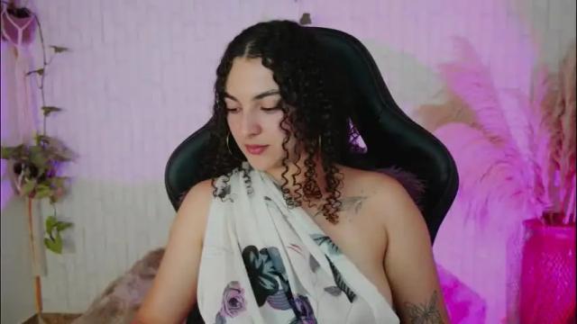 Image 7 of merida_bell18 Stream on Chaturbate on 2 months ago
