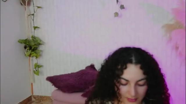 Thumbnail 3, merida_bell18's Stream at Chaturbate, 2 months ago