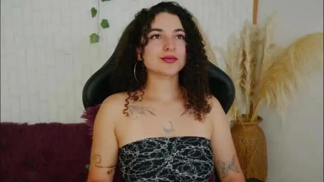 Thumbnail 1, merida_bell18's Stream at Chaturbate, 2 months ago