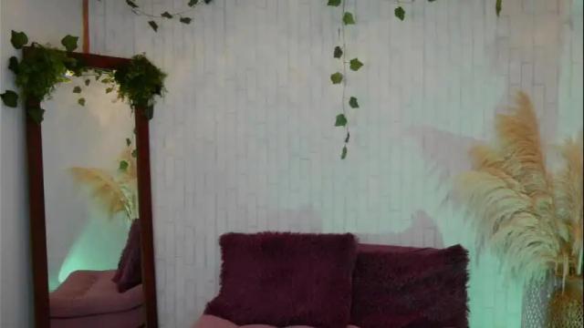 Image 3 of merida_bell18 Stream on Chaturbate on 1 month ago