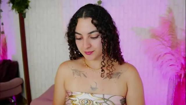 Thumbnail 1, merida_bell18's Stream at Chaturbate, 1 month ago