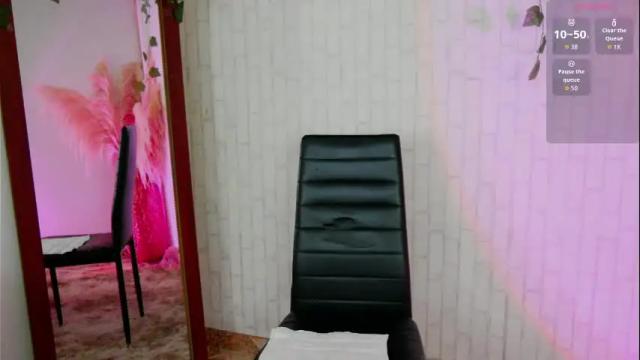 Image 11 of merida_bell18 Stream on Chaturbate on 24 days ago