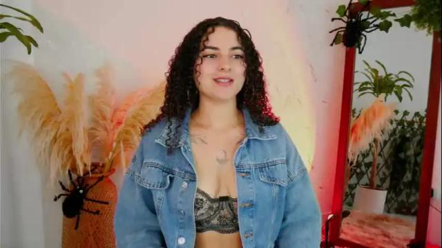 Image 6 of merida_bell18 Stream on Chaturbate on 5 days ago