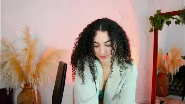 Thumbnail 3, merida_bell18's Stream at Chaturbate, 2 months ago