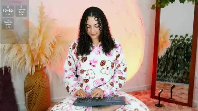 Image 11 of merida_bell18 Stream on Chaturbate on 2 months ago