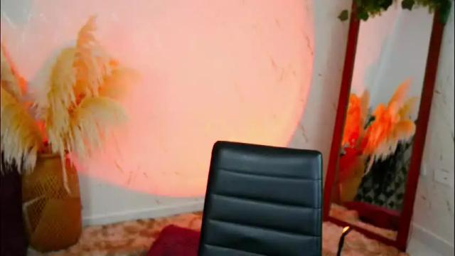 Image 4 of merida_bell18 Stream on Chaturbate on 2 months ago