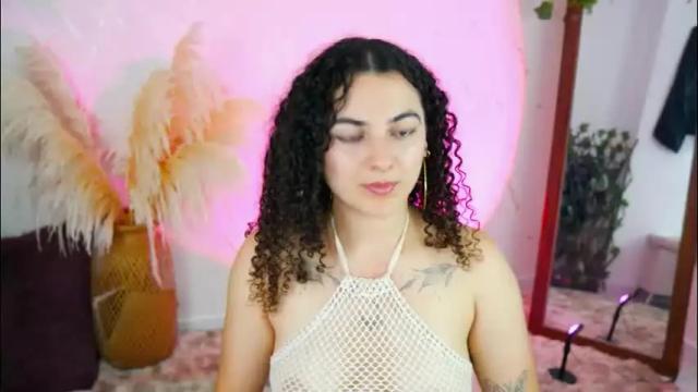 Image 6 of merida_bell18 Stream on Chaturbate on 1 month ago