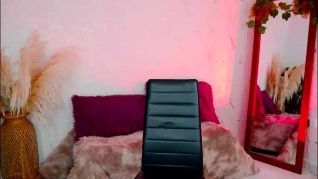 Image 10 of merida_bell18 Stream on Chaturbate on 1 day ago