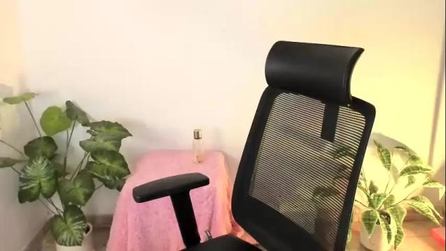 Image 10 of meridaxbrave_ Stream on Chaturbate on 1 month ago