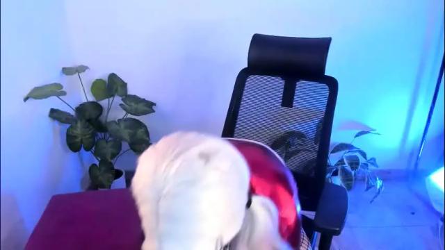 Image 7 of meridaxbrave_ Stream on Chaturbate on 6 days ago