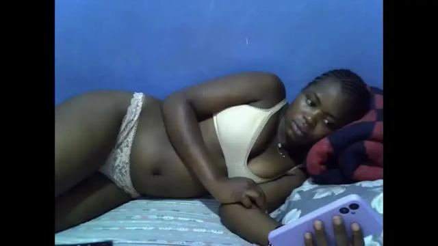 Image 3 of merlin_queen Stream on Chaturbate on 1 month ago