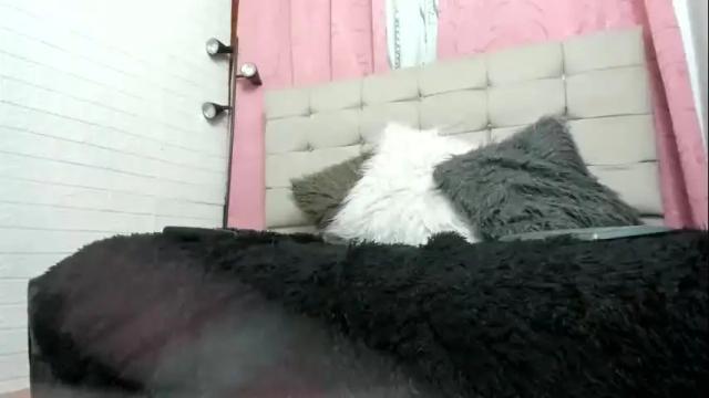 Image 10 of merlinaadams_ Stream on Chaturbate on 8 days ago