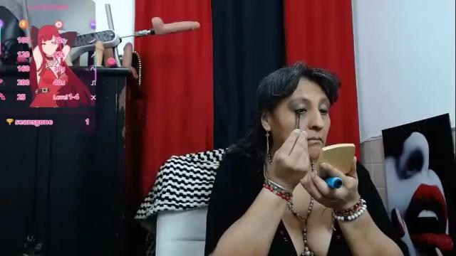 Image 10 of merlyna_goldens Stream on Chaturbate on 21 days ago