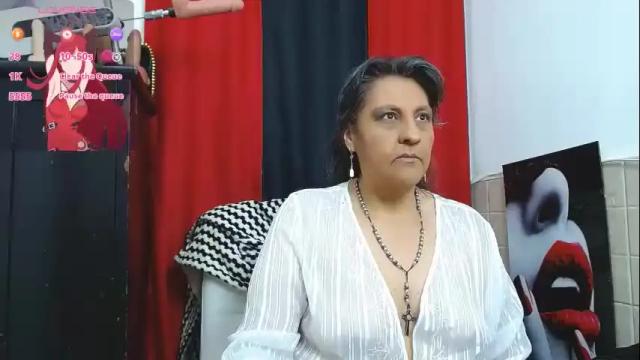 Image 4 of merlyna_goldens Stream on Chaturbate on 19 days ago
