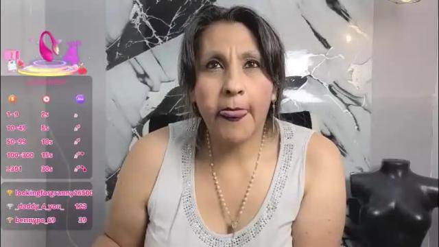 Image 8 of merlyna_goldens Stream on Chaturbate on 2 months ago