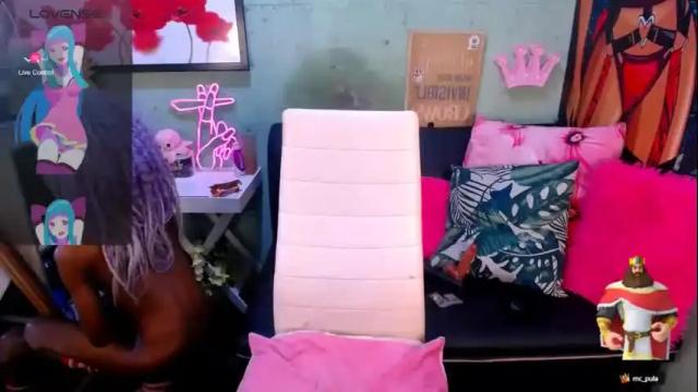 Image 8 of meroyal Stream on Chaturbate on 2 months ago
