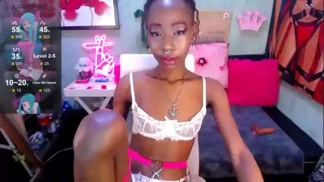 Image 3 of meroyal Stream on Chaturbate on 1 month ago