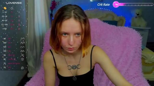 Image 11 of merry_crown Stream on Chaturbate on 14 months ago