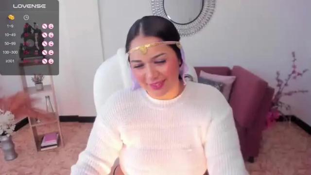 Image 10 of meryem_basharaa Stream on Chaturbate on 15 months ago