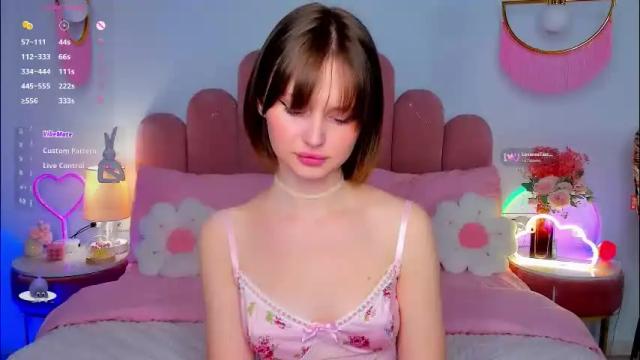 Image 3 of merylew Stream on Chaturbate on 1 month ago