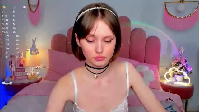 Image 8 of merylew Stream on Chaturbate on 27 days ago