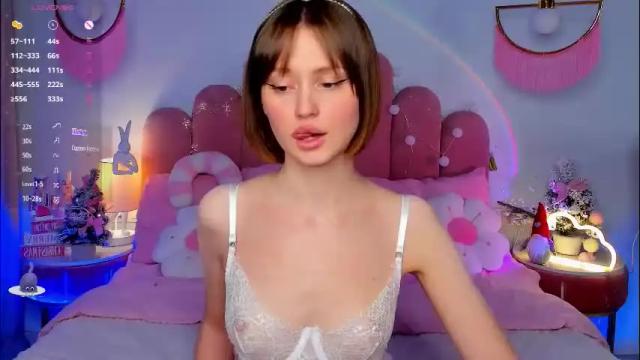 Image 4 of merylew Stream on Chaturbate on 7 days ago