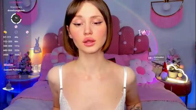 Image 8 of merylew Stream on Chaturbate on 7 days ago