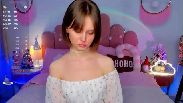 Image 6 of merylew Stream on Chaturbate on 7 days ago