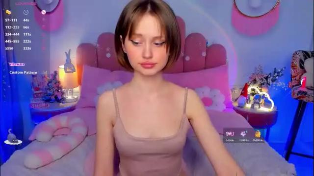 Image 12 of merylew Stream on Chaturbate on 12 days ago
