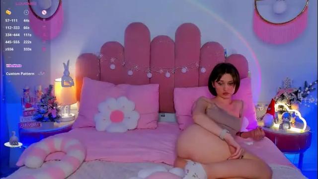 Image 8 of merylew Stream on Chaturbate on 12 days ago