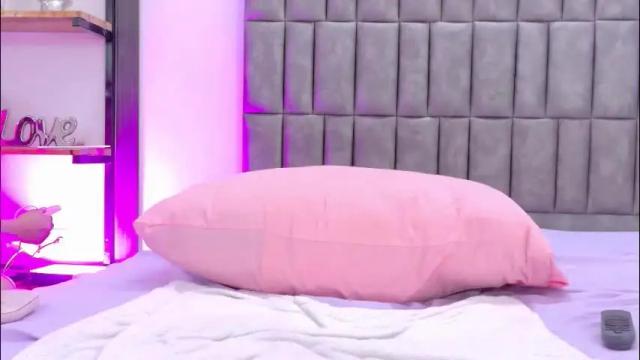 Image 12 of merystone Stream on Chaturbate on 11 days ago