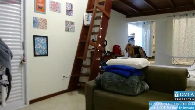 Image 7 of mesmerizing_tati333 Stream on Chaturbate on 19 months ago