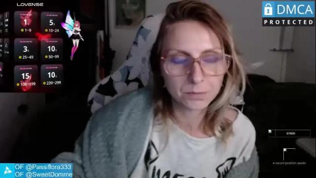 Image 2 of mesmerizing_tati333 Stream on Chaturbate on 3 months ago