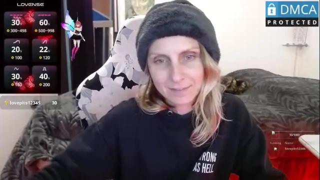 Image 2 of mesmerizing_tati333 Stream on Chaturbate on 3 months ago