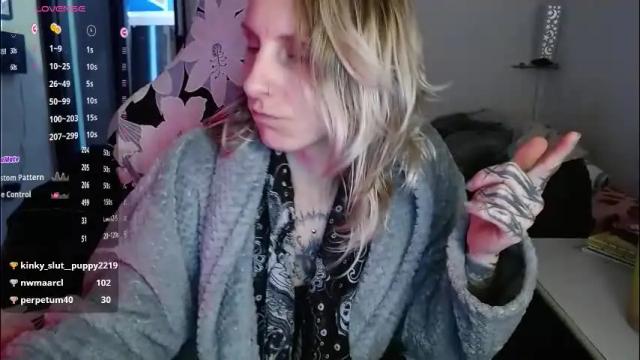 Image 8 of mesmerizing_tati333 Stream on Chaturbate on 2 months ago