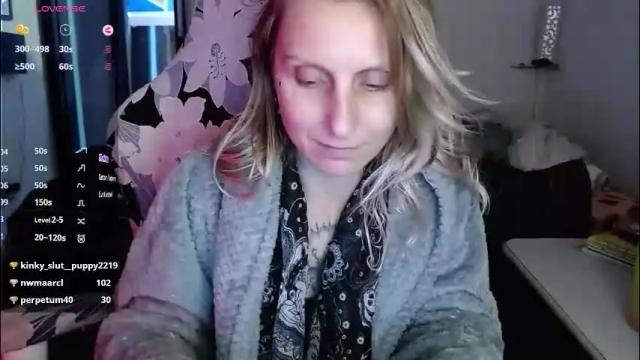 Thumbnail 3, mesmerizing_tati333's Stream at Chaturbate, 2 months ago