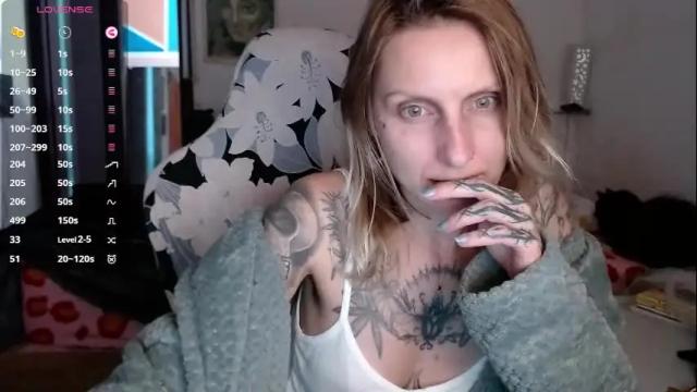 Image 6 of mesmerizing_tati333 Stream on Chaturbate on 2 months ago