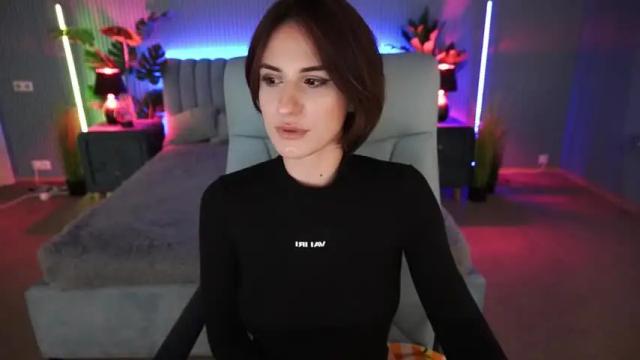Image 2 of mesunnybunny Stream on Chaturbate on 19 months ago