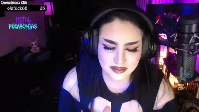 Image 8 of metalpocahotass Stream on Chaturbate on 2 months ago