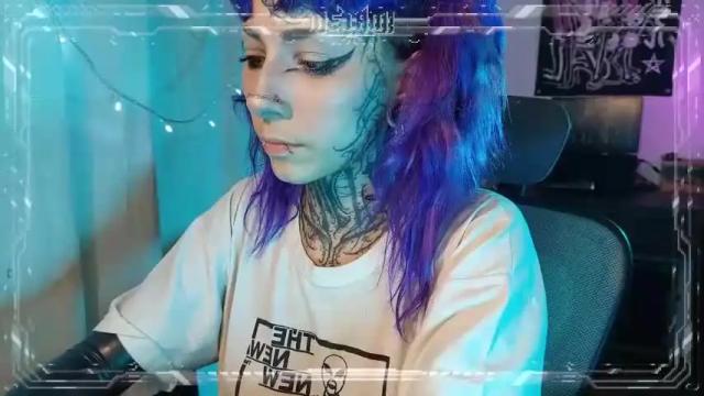 Image 2 of metamisuccubus Stream on Chaturbate on 16 months ago