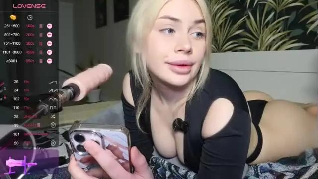 Thumbnail 2, meukotis's Stream at Chaturbate, 1 month ago