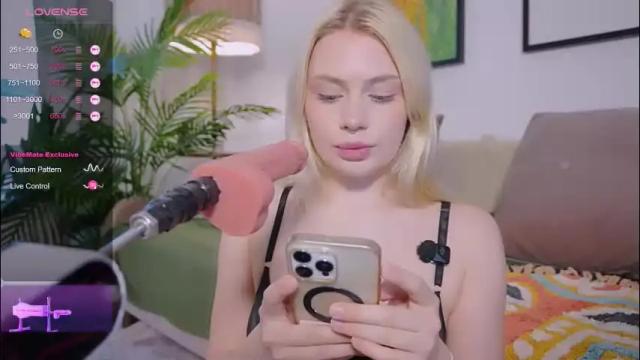 Image 2 of meukotis Stream on Chaturbate on 1 month ago