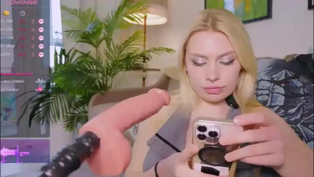 Thumbnail 3, meukotis's Stream at Chaturbate, 1 month ago